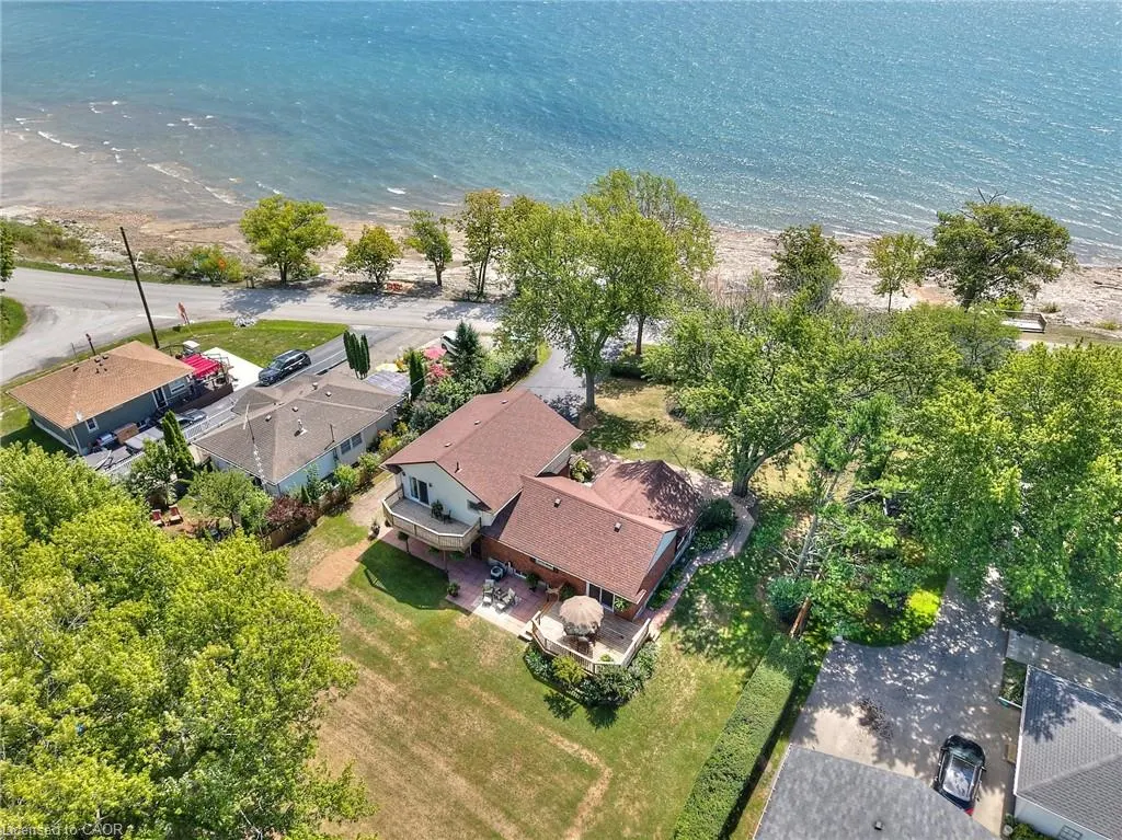2785 Lakeshore Road