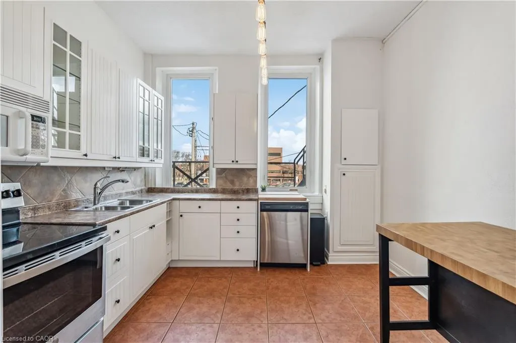 197 King Street E, #Apt 2