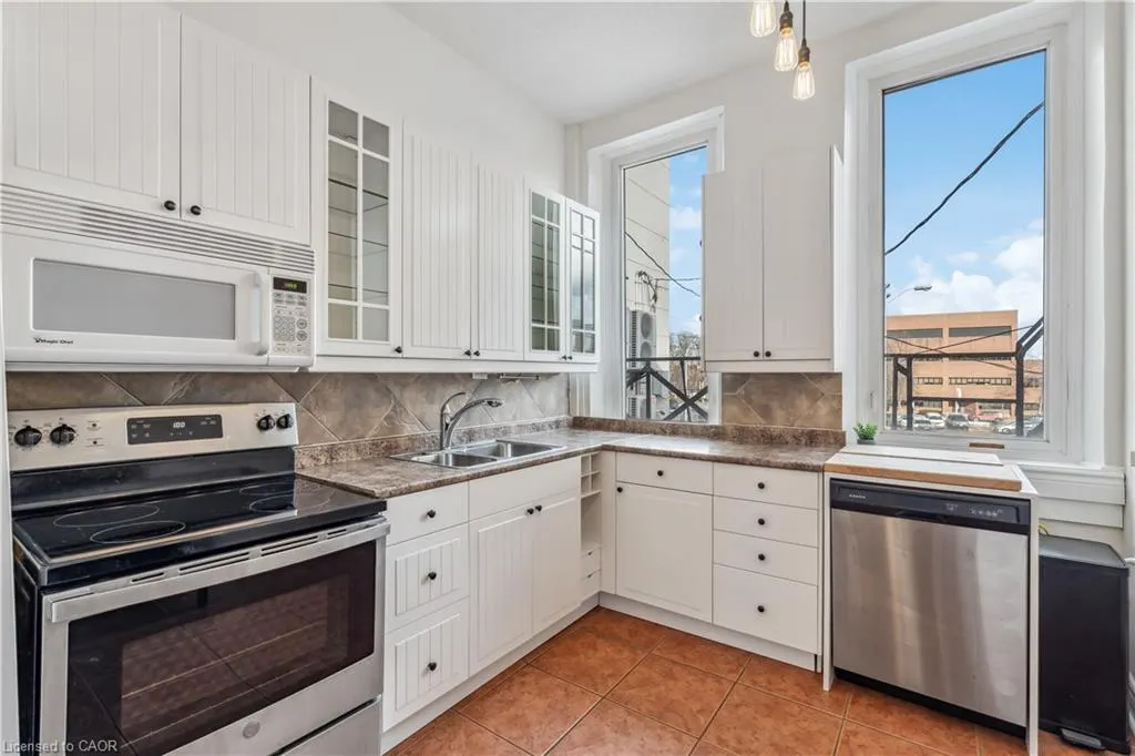197 King Street E, #Apt 2