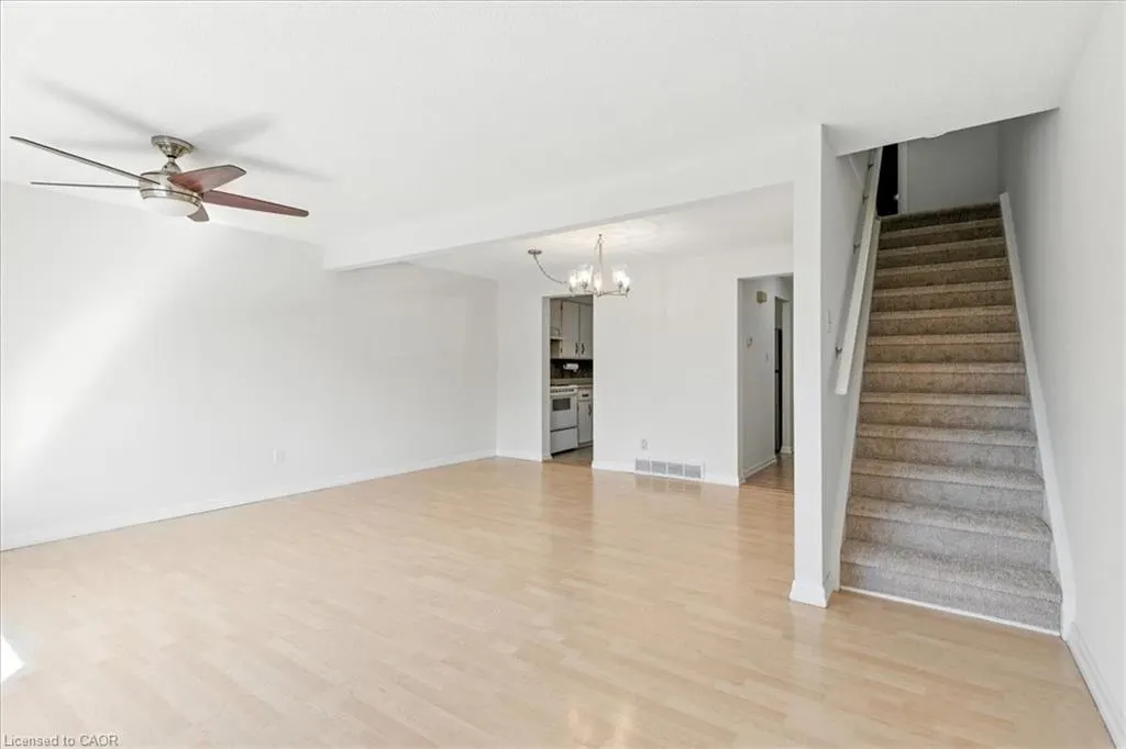 11 Grand River Boulevard, #29