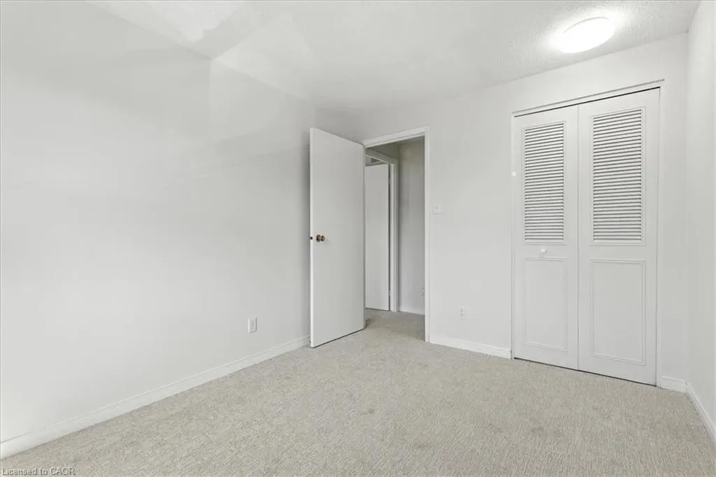 11 Grand River Boulevard, #29