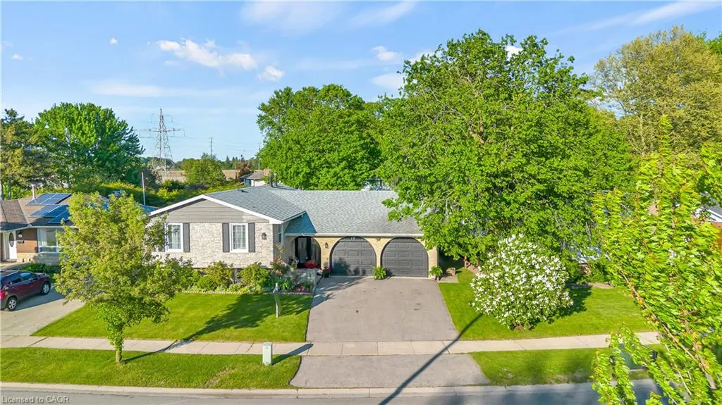 18 Old Farm Road