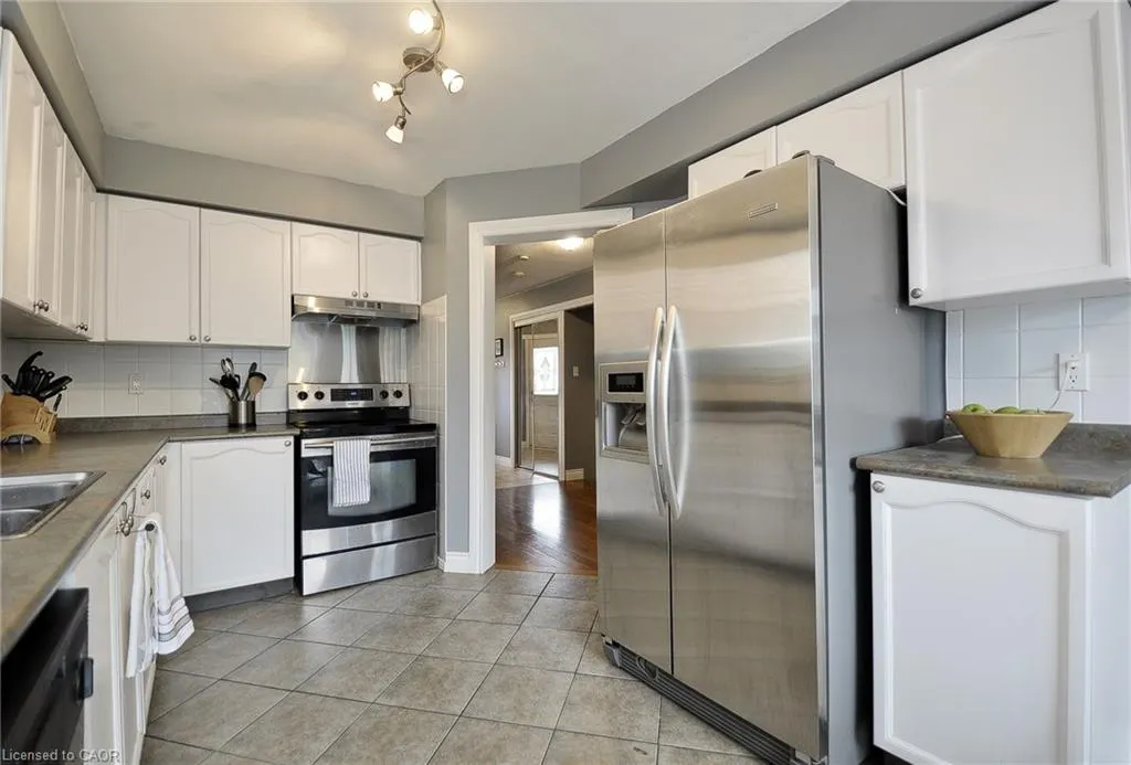 423 Langlaw Drive