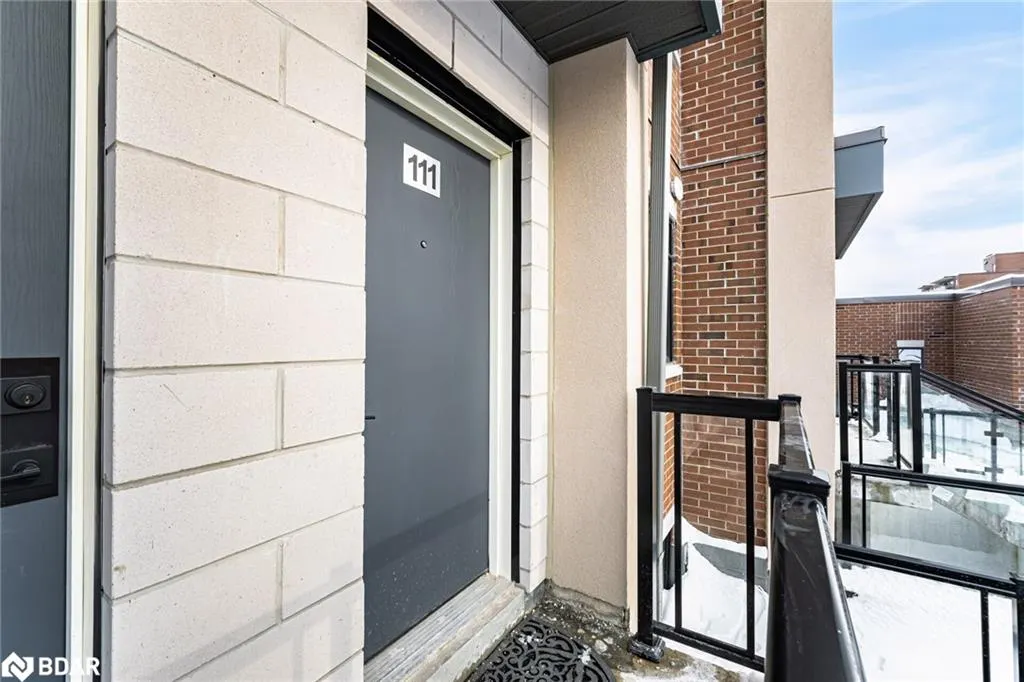1085 Douglas Mccurdy Common, #111