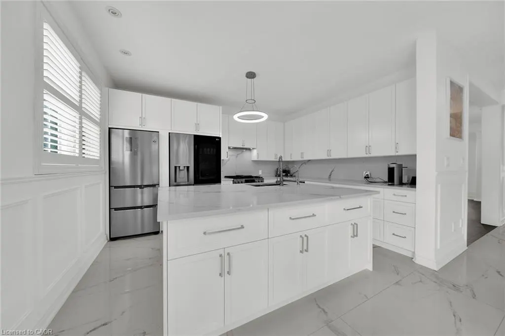 48 Montreal Circle
