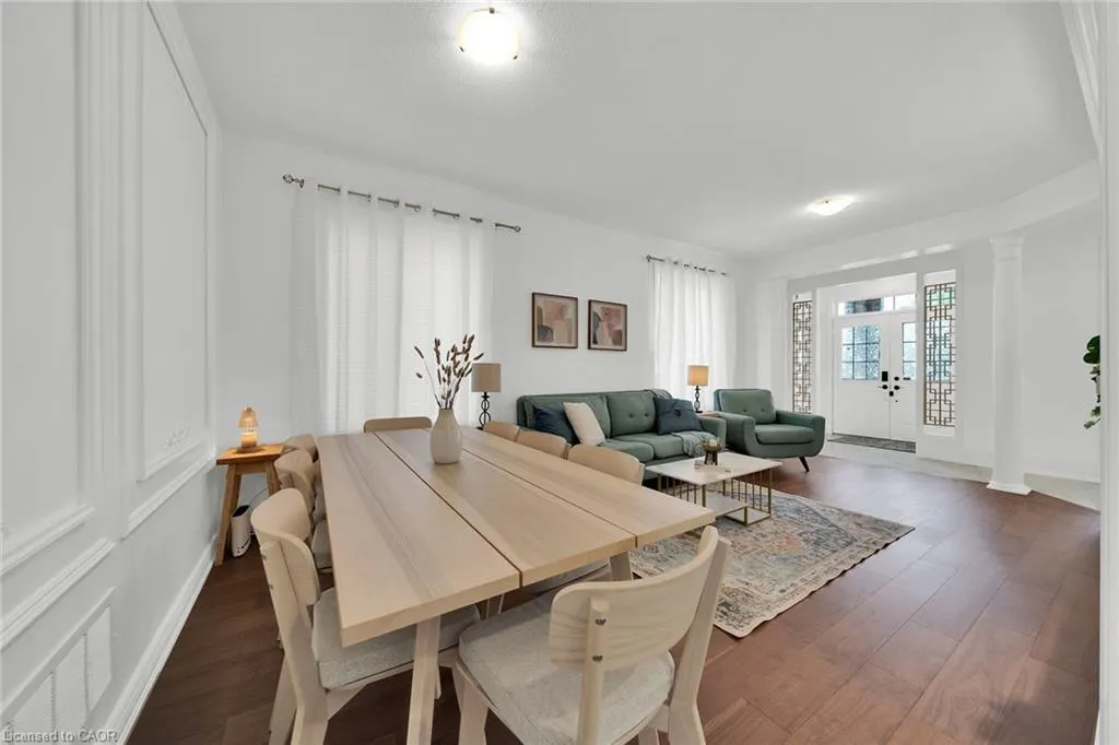 48 Montreal Circle