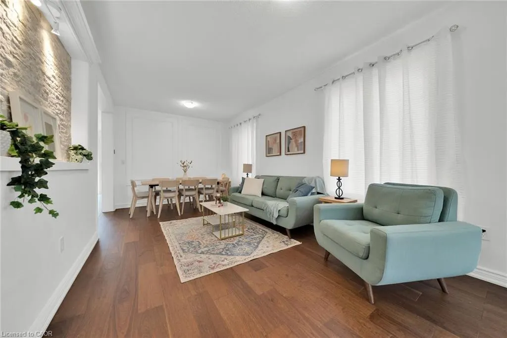 48 Montreal Circle