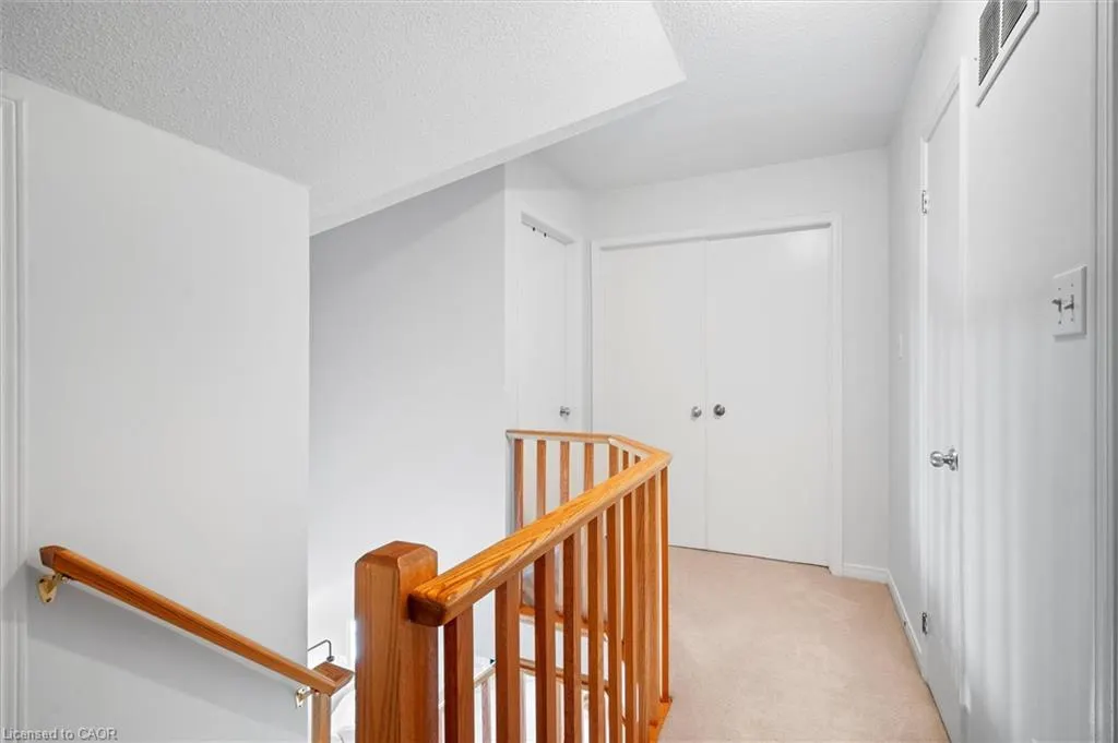 2055 Walkers Line, #206