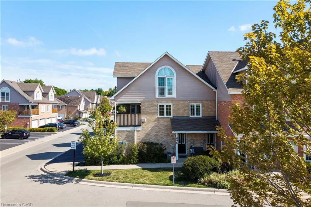 2055 Walkers Line, #206