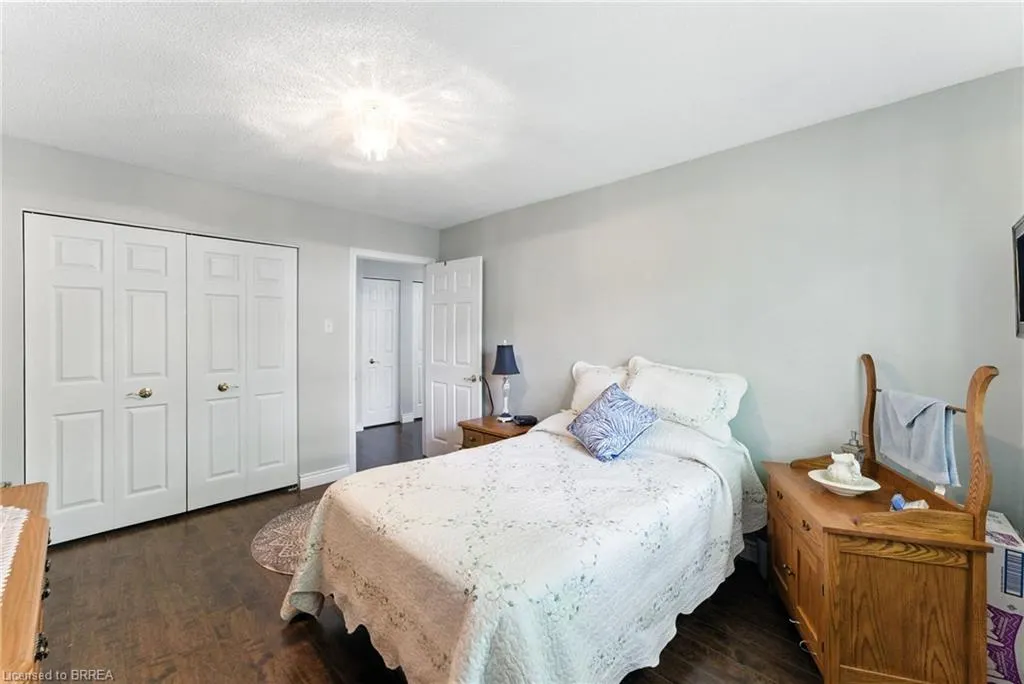 612 Grey Street, #7