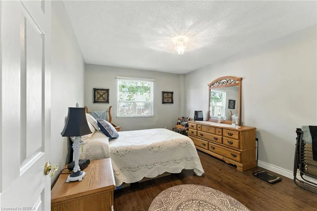 612 Grey Street, #7