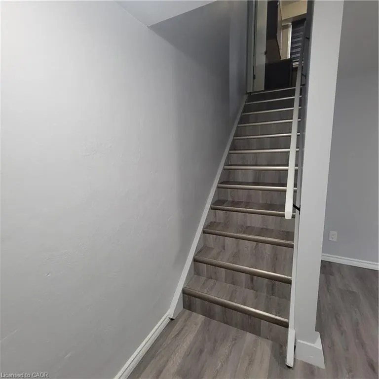 809 Walter Street, #B