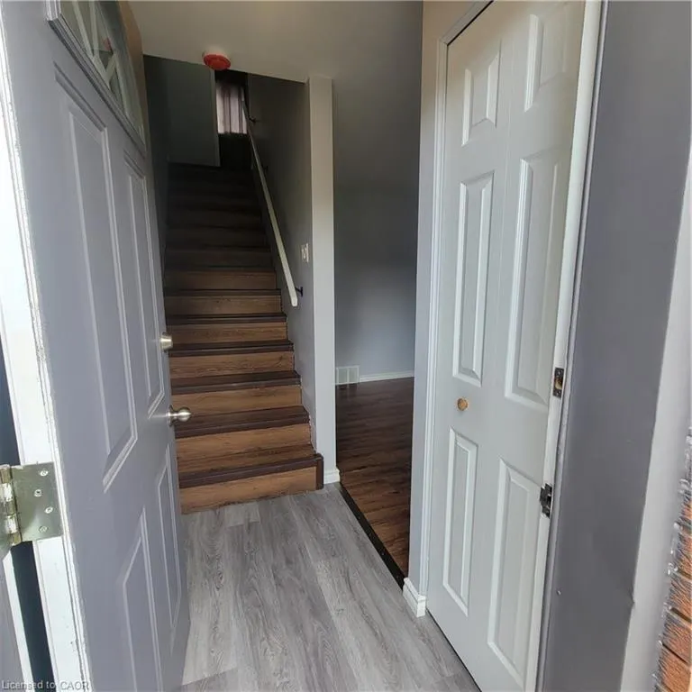 809 Walter Street, #B