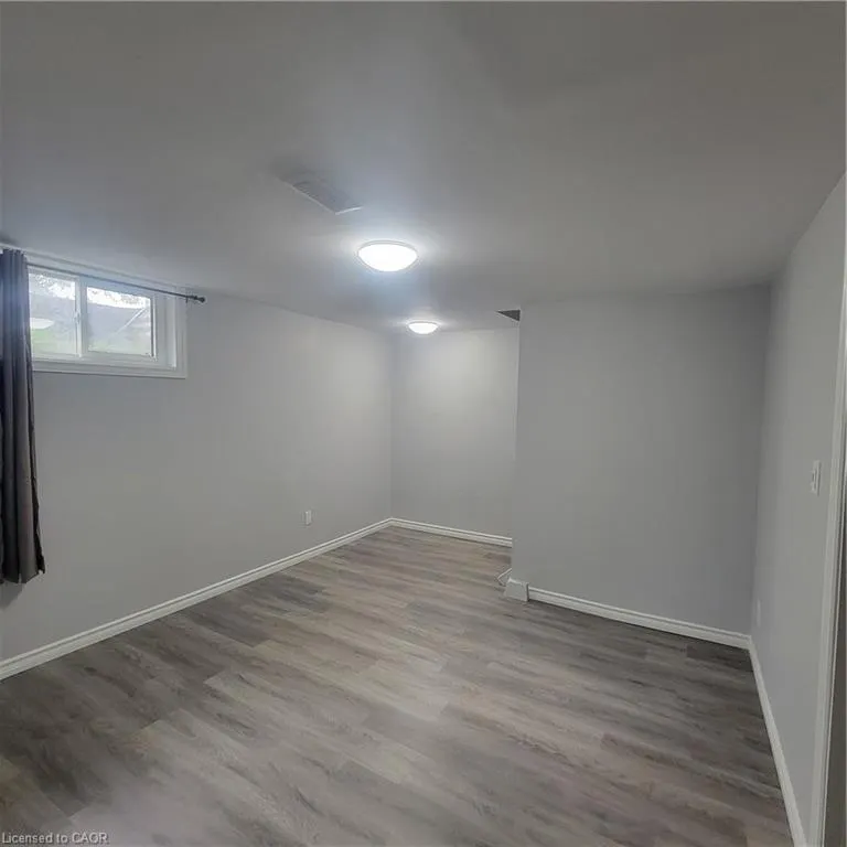 809 Walter Street, #B