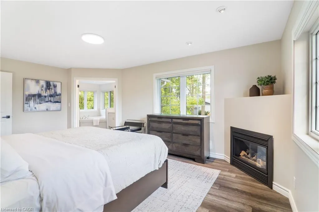 3224 Roseville Road
