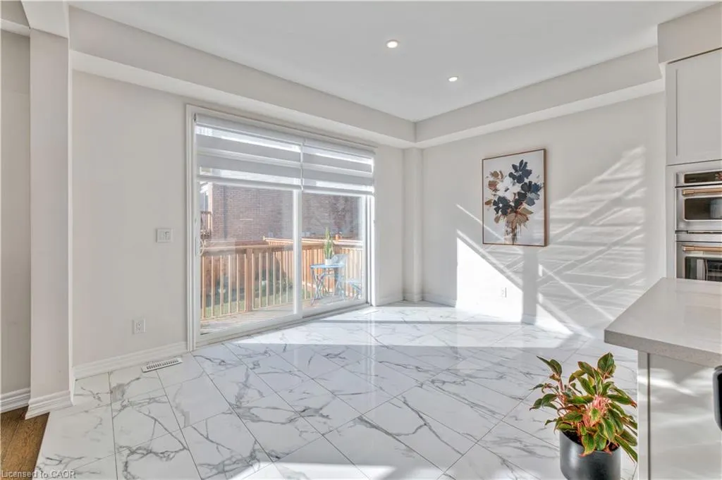 110 Haldimand Street