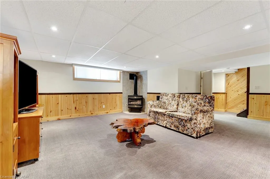 5227 Mulberry Drive