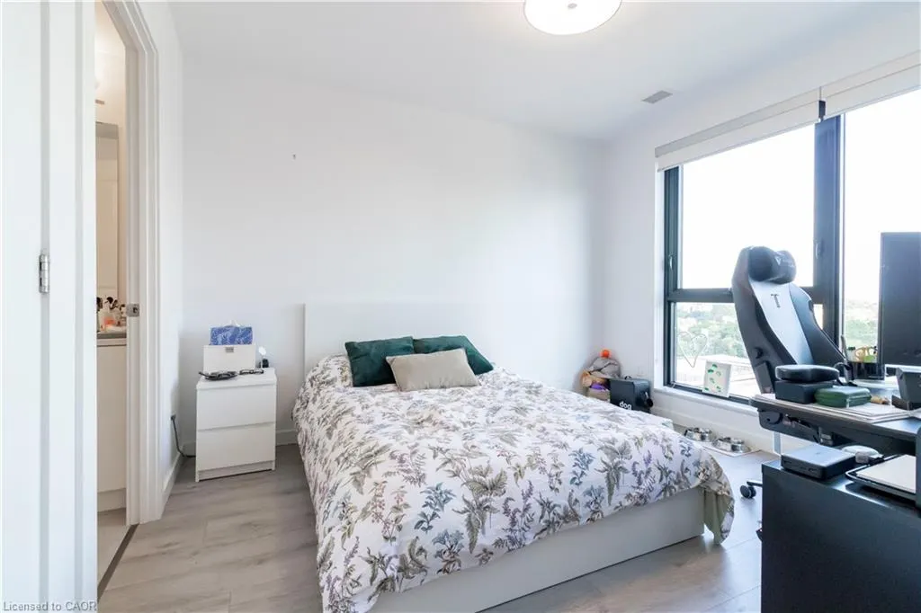181 King Street S, #1212