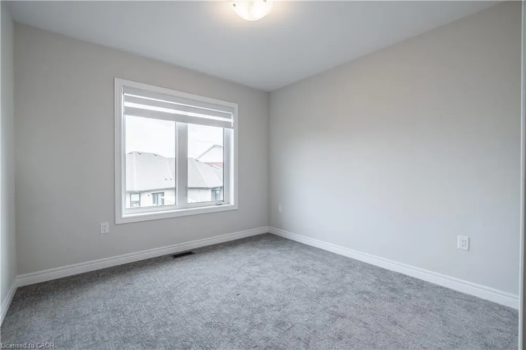 127 Starfire Crescent