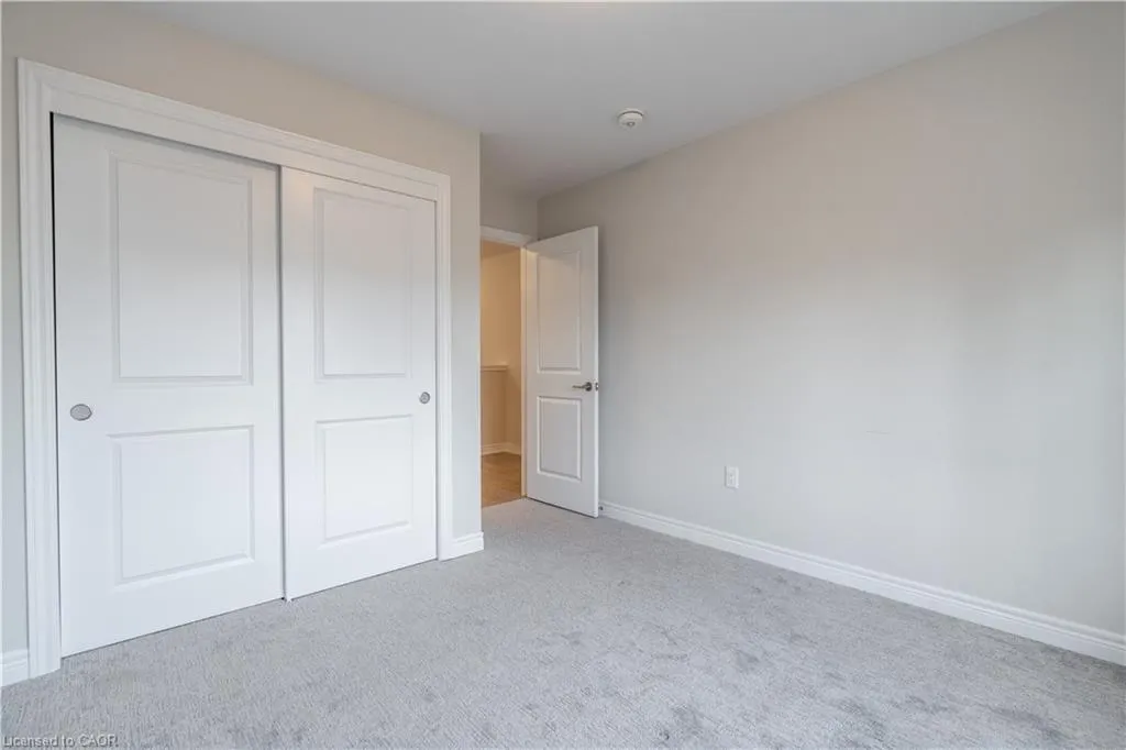 127 Starfire Crescent