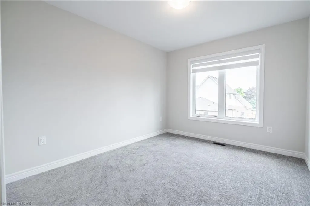 127 Starfire Crescent