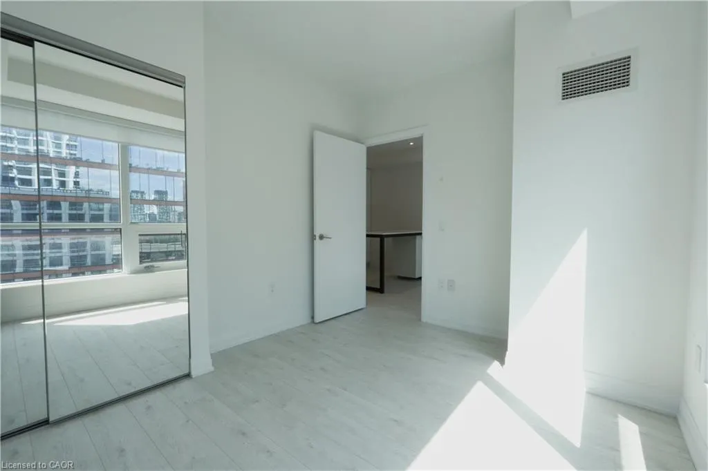 15 Richardson Street, #1019
