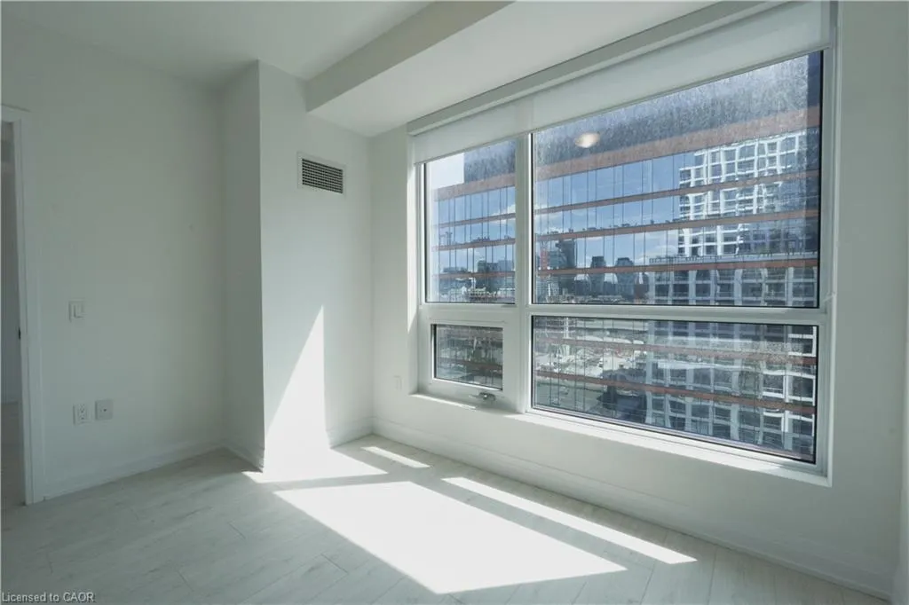 15 Richardson Street, #1019