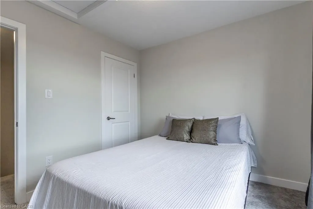 10 Birmingham Drive, #95