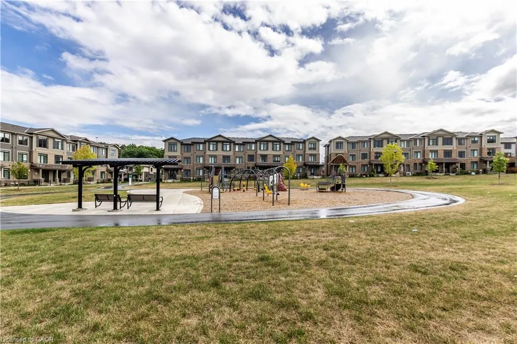 10 Birmingham Drive, #95