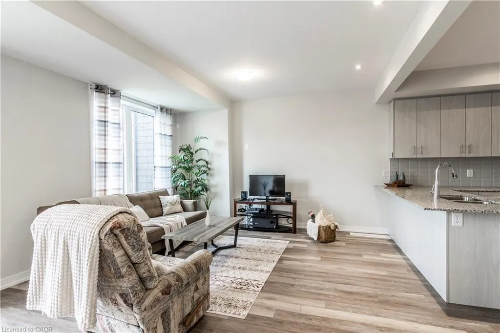 10 Birmingham Drive, #95