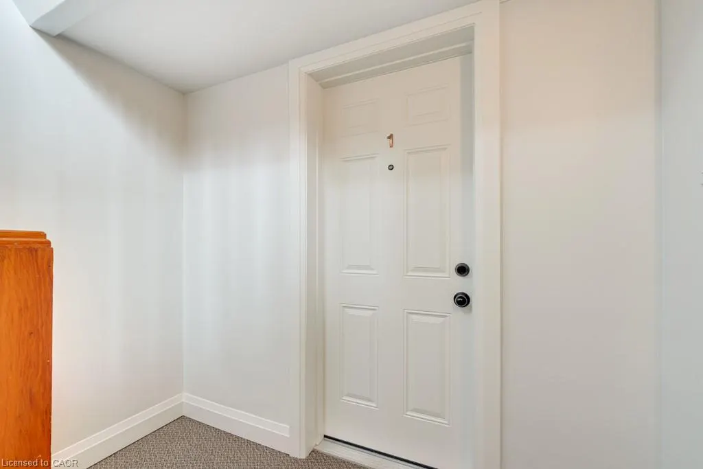 225 Bruce Street, #1