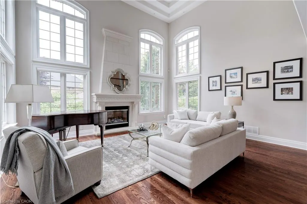290 Shoreacres Road