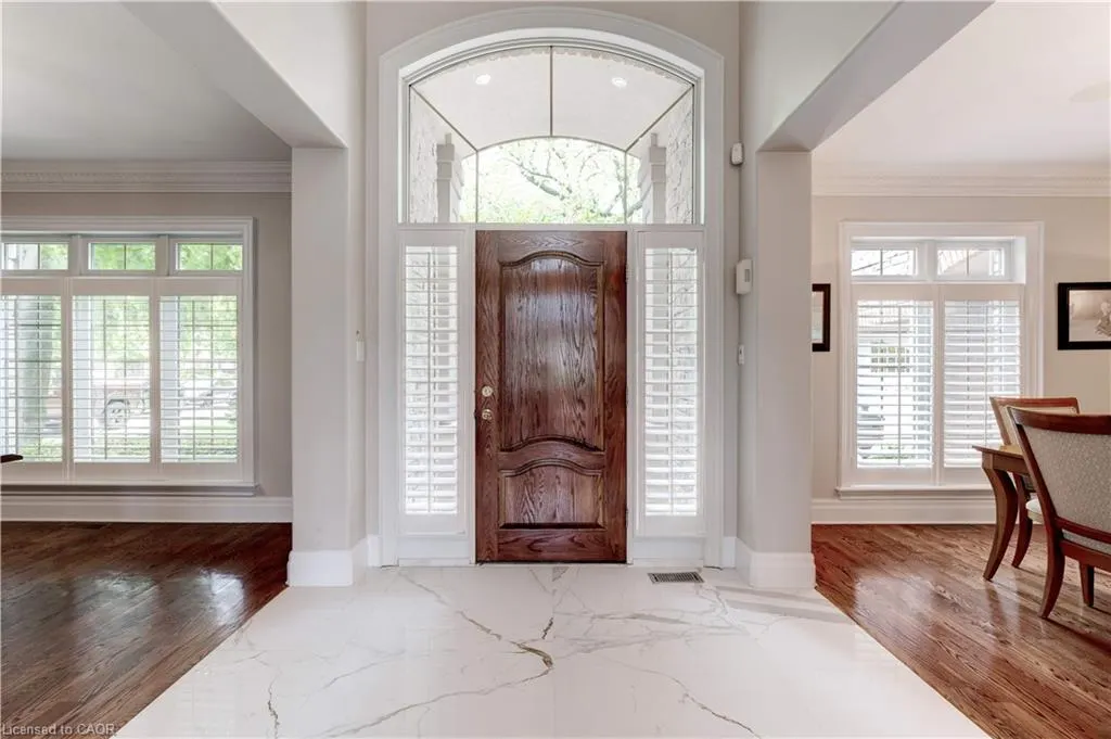 290 Shoreacres Road