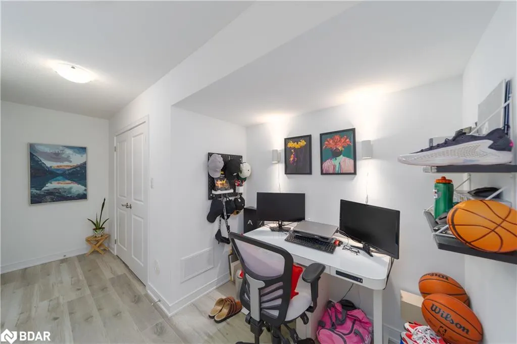 22 Red Maple Lane