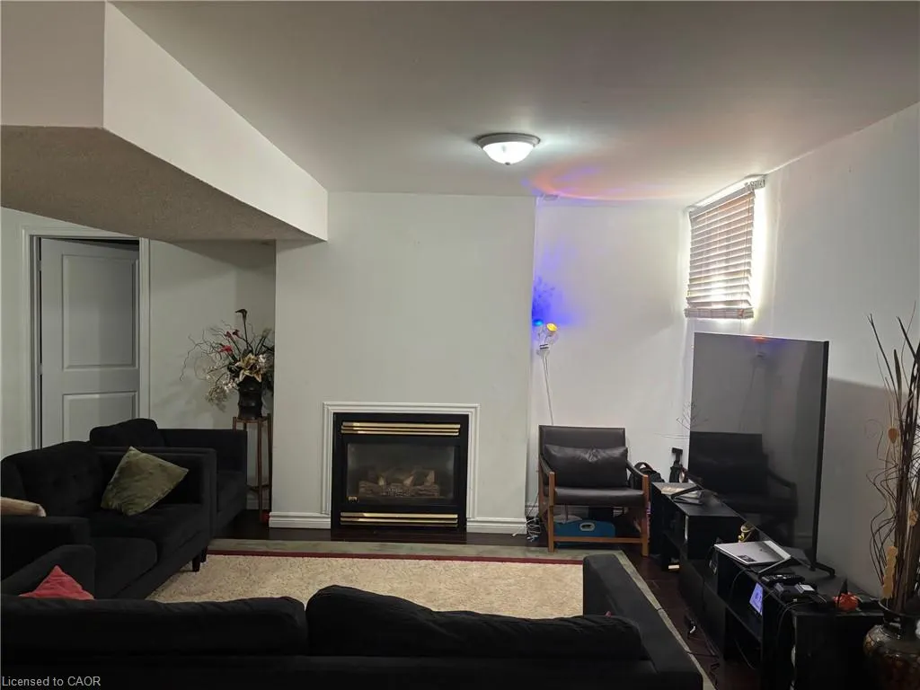 10 Erminia Court, #Basement