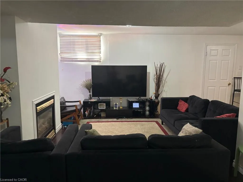 10 Erminia Court, #Basement