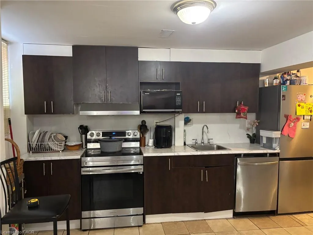 10 Erminia Court, #Basement
