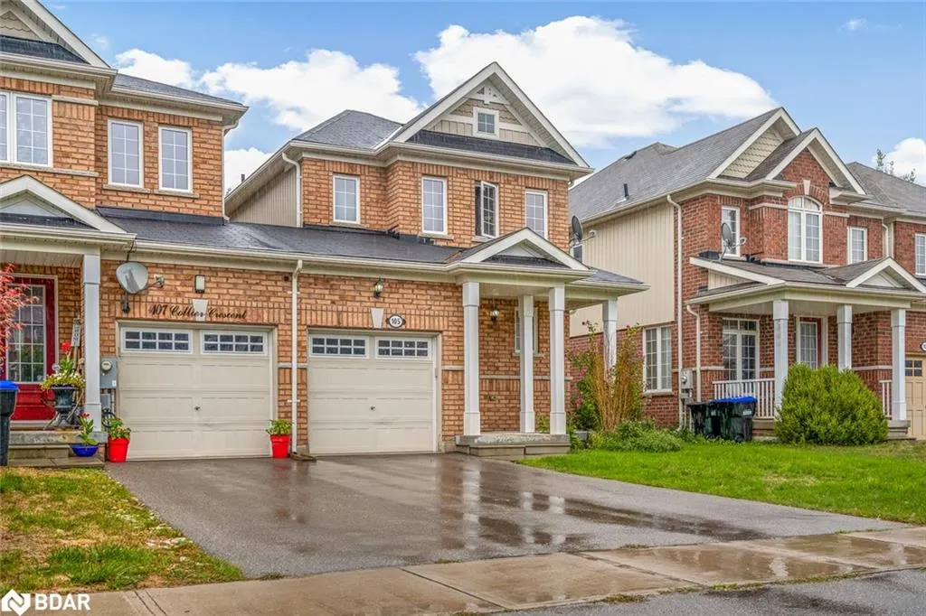 105 Collier Crescent