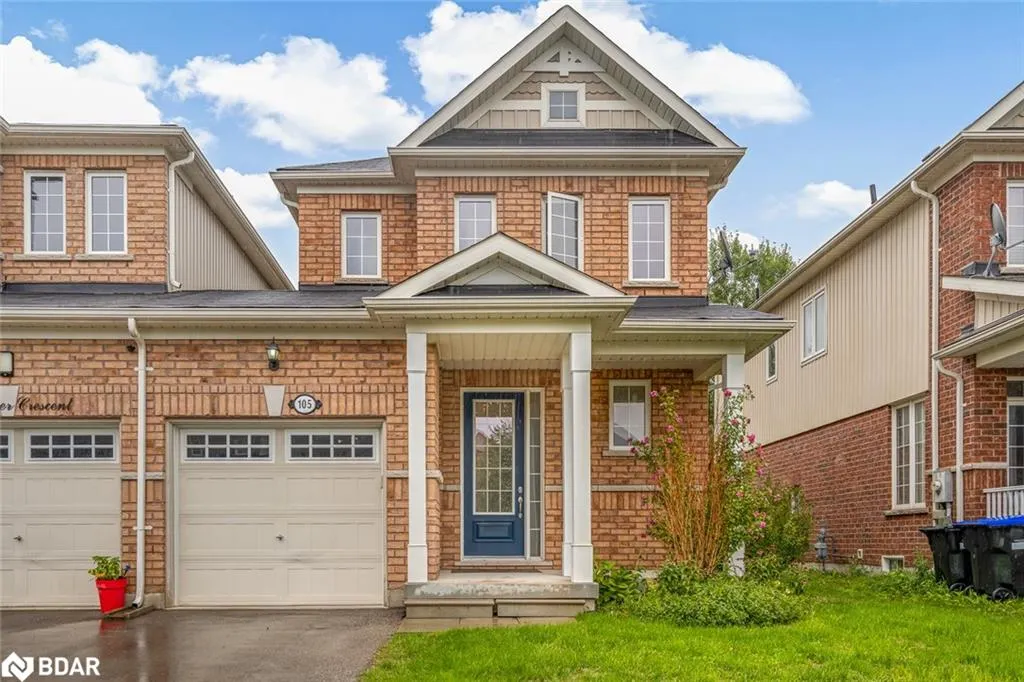105 Collier Crescent