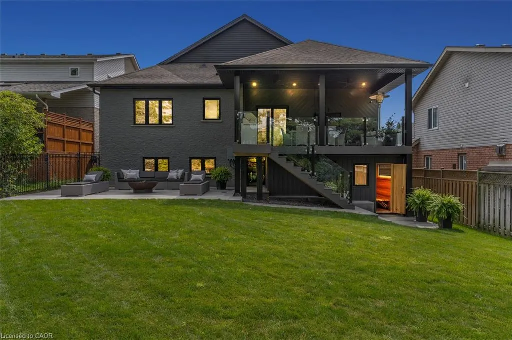 34 Woodcrest Court