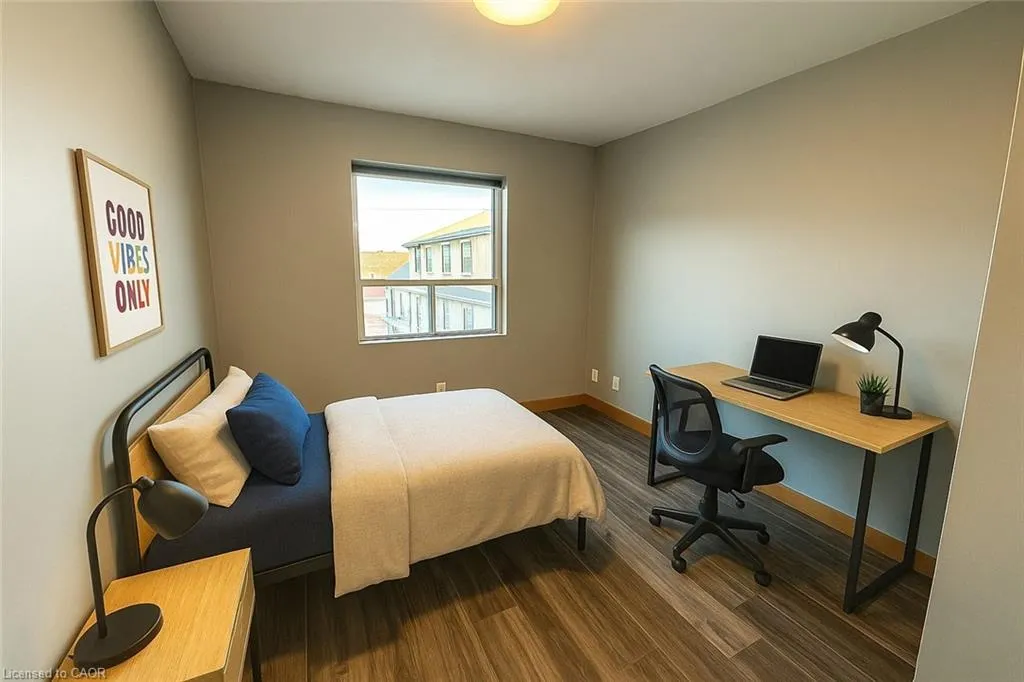 12 Bridgeport Road E, #20