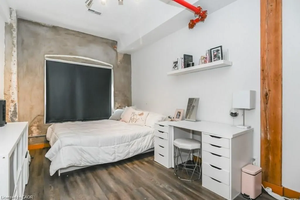 12 Bridgeport Road E, #20