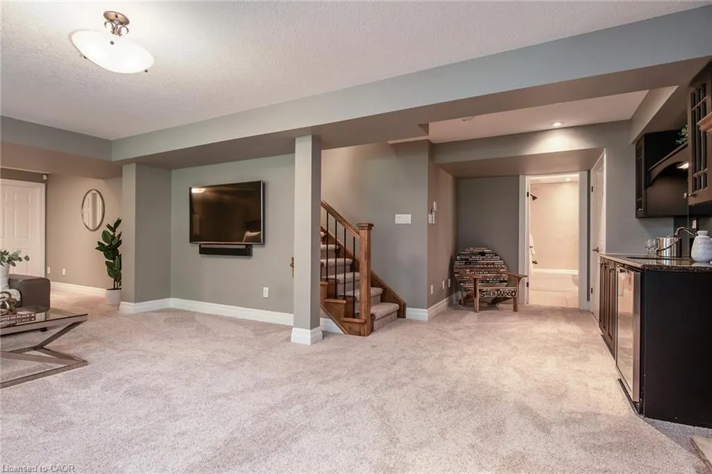 3 Sims Estate Place, #11