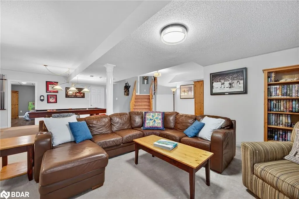 11 Northwood Drive