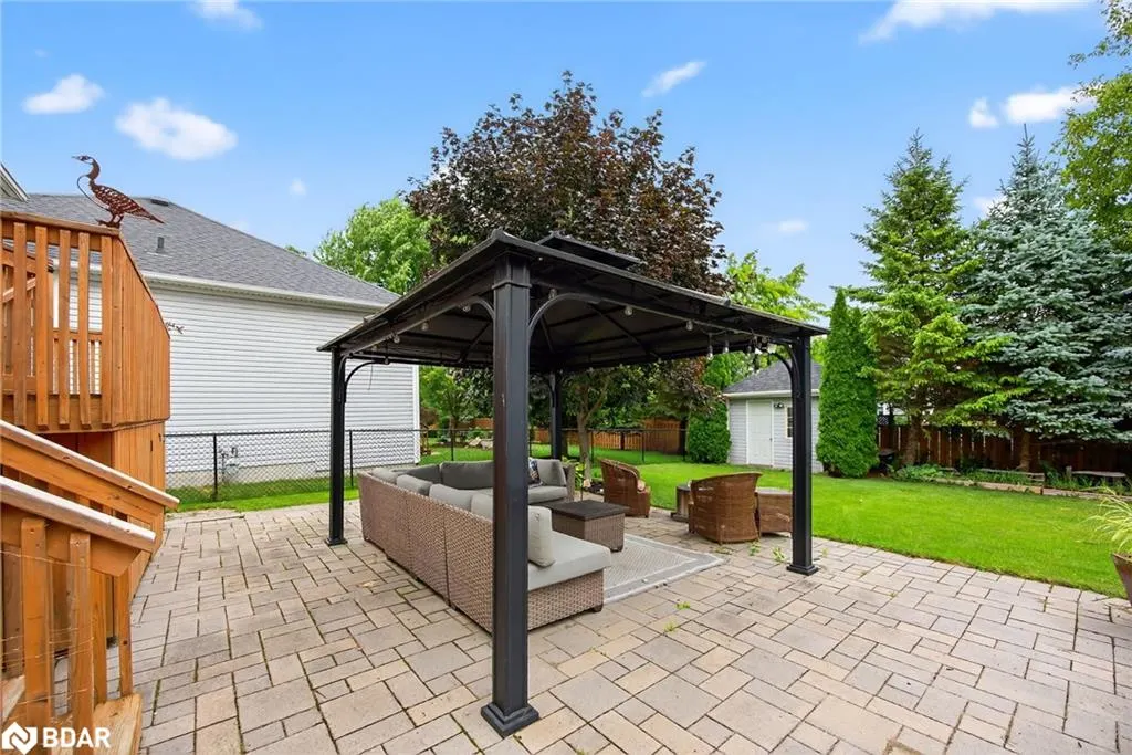 11 Northwood Drive