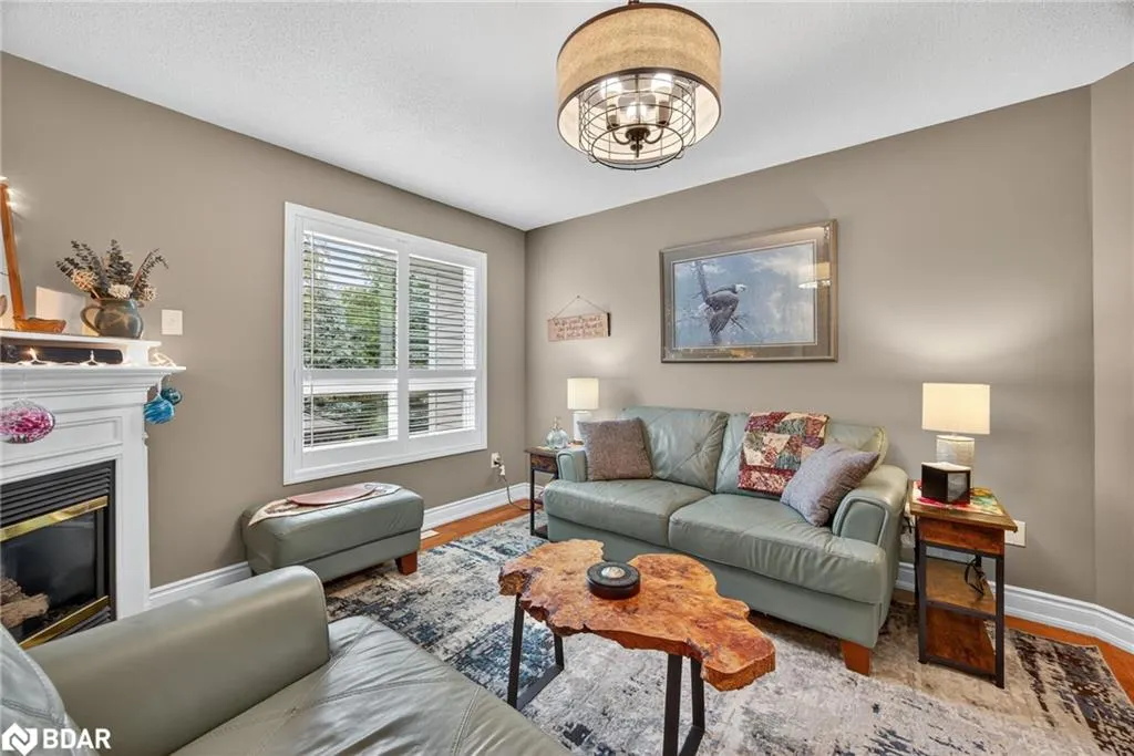 11 Northwood Drive