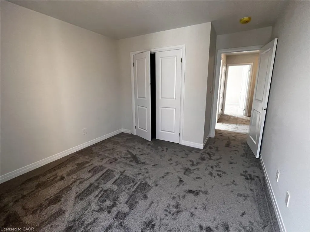 261 Woodbine Avenue, #F001