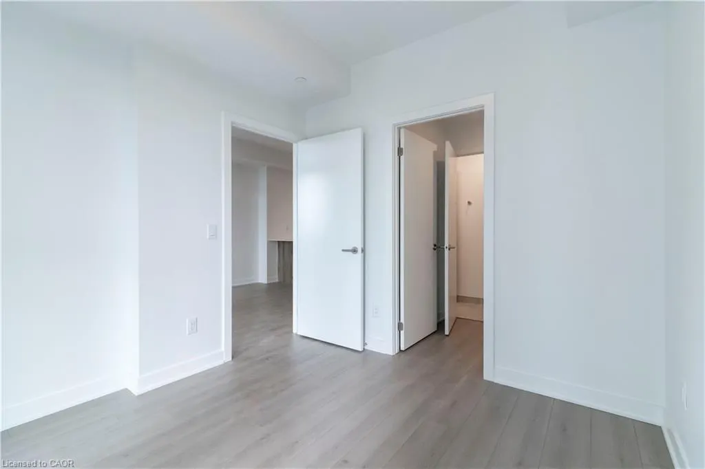 25 Wellington Street S, #1107