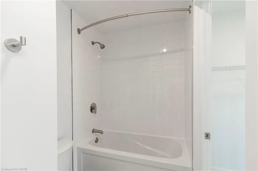 25 Wellington Street S, #1107