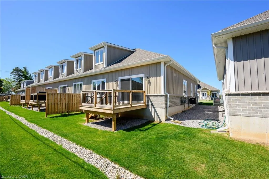 744 Nelson Street W, #29